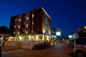 Hotel Jean Pierre-Pineto-mare-adriatico